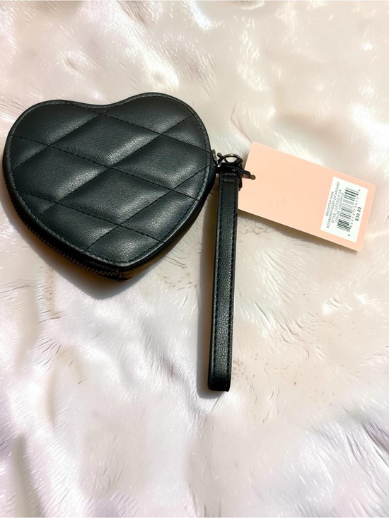 Juicy Couture Handbags - Juicy Couture Heart Coin Purse | NWT Black Quilted Faux Leather Zip Pouch